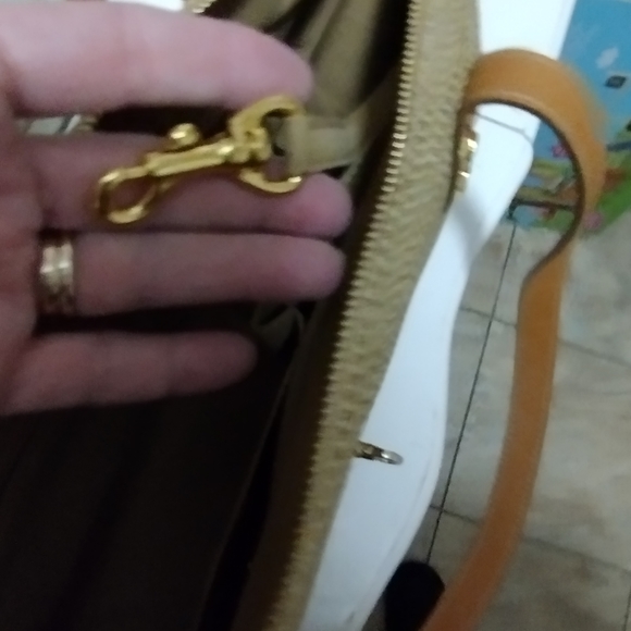 Eric Javits Squishee Raffia Straw & Camel tote - Picture 6 of 7